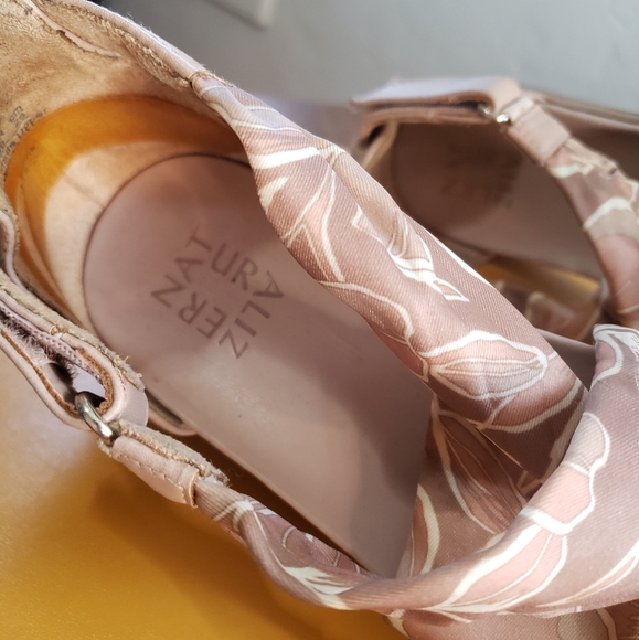 Naturalizer - Picture 4 of 4